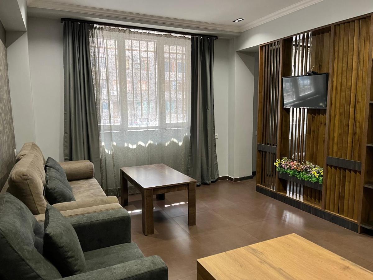 One Central Apartment Jerevan Eksteriør billede